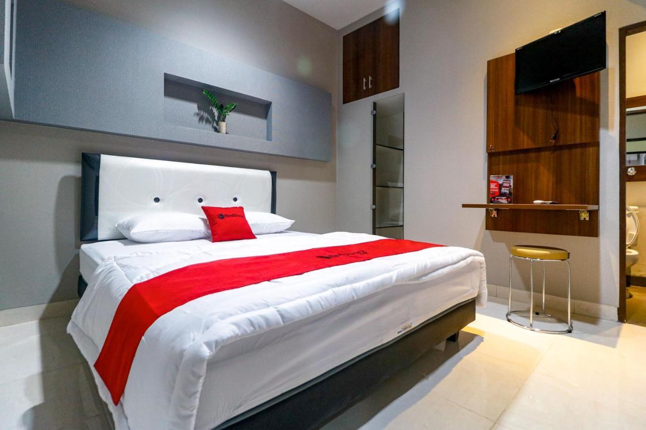 Reddoorz Near Kebon Jeruk Jakarta Jacarta Exterior foto
